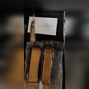 NEW Pom Pom London Set Of 3 Maple Tassel Plus Straps